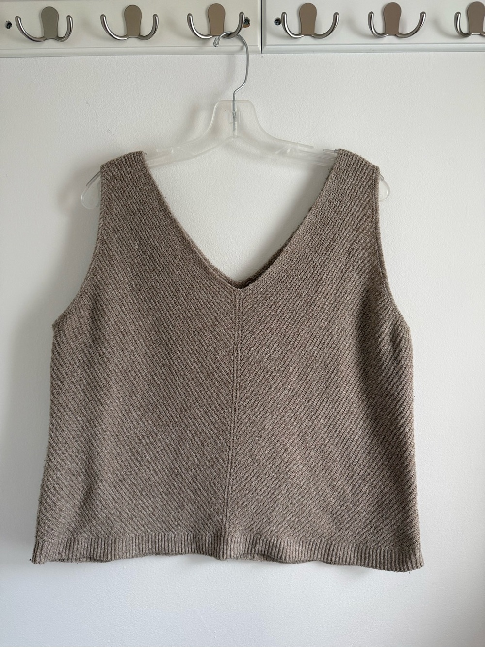 Lane Bryant Taupe V-Neck Knit Sweater Tank